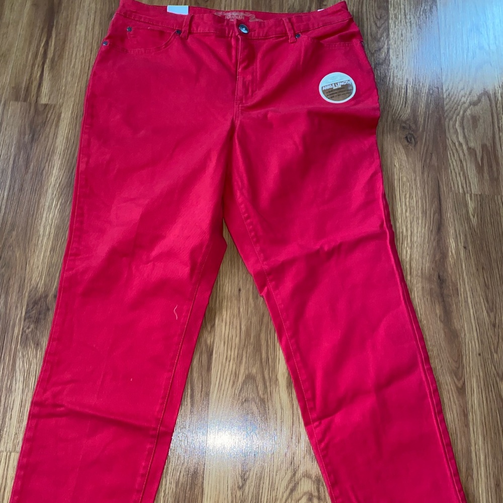 Women’s Hannah Denim Ankle Length Red Pants Size 14 NWT